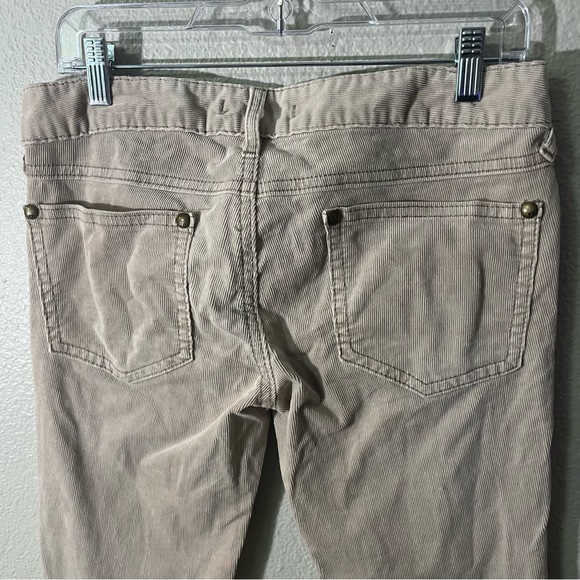Free People Beige Corduroy Pants - Sz 28 inseam 31.5inch - Picture 3 of 5
